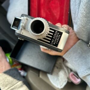 Magazine 8 Camera - Black and Silver